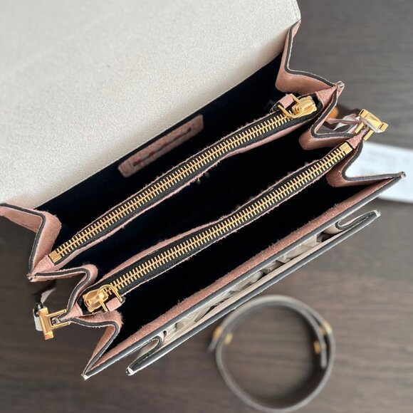 NWT - Marni Medium Trunk Suade Shoulder Bag🤍🌸👜 - Picture 7 of 10